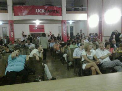 \»Todavía no se ha fijado la fecha de las elecciones internas\»