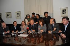 Giudici: \»Fueron por las consultoras, van por la prensa y vienen por los diputados\»