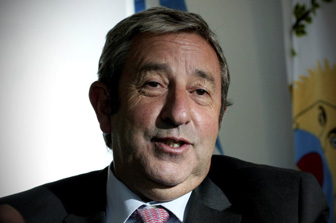 Julio Cobos: “Lo primero, convocar a los gobernadores”