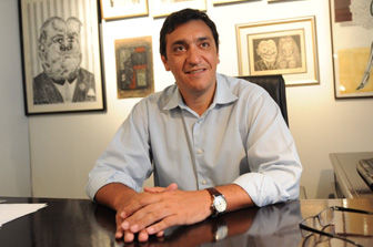 Adrián Ramos: “Es absurdo quejarse por la falta de divisas y mantener trabas para exportar”