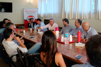 Corral respaldó al radicalismo de la Ciudad